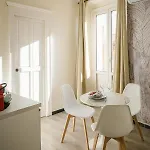 Apartament Oisife *