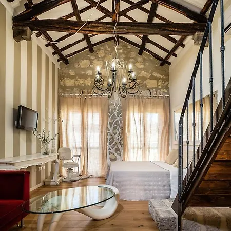 Oisife Apartment