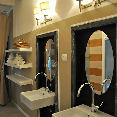 Oisife Apartment *